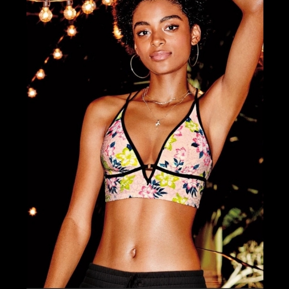 VICTORIA'S SECRET *PINK* VELVET FLORAL PADDED BRALETTE. LARGE